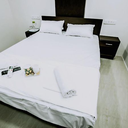 Indra Regency Hotel Thiruttani Ngoại thất bức ảnh