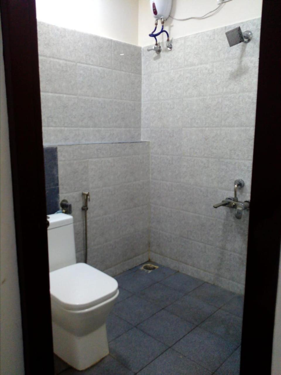 Indra Regency Hotel Thiruttani Ngoại thất bức ảnh